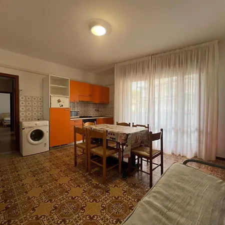Modern Flat Next To The Sea In Apartment *